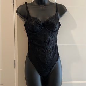Bodysuit size medium and skirt size small bagfree